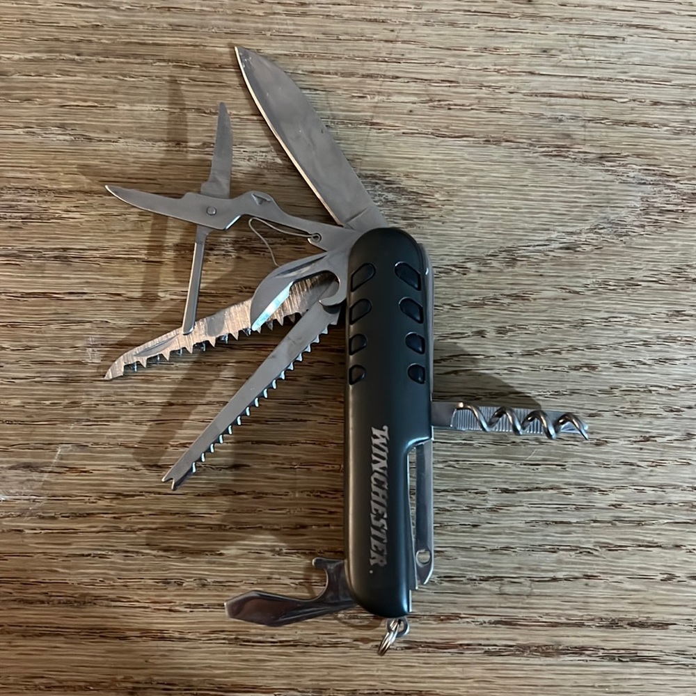 Winchester Pocket Utility Knife and a multi tool